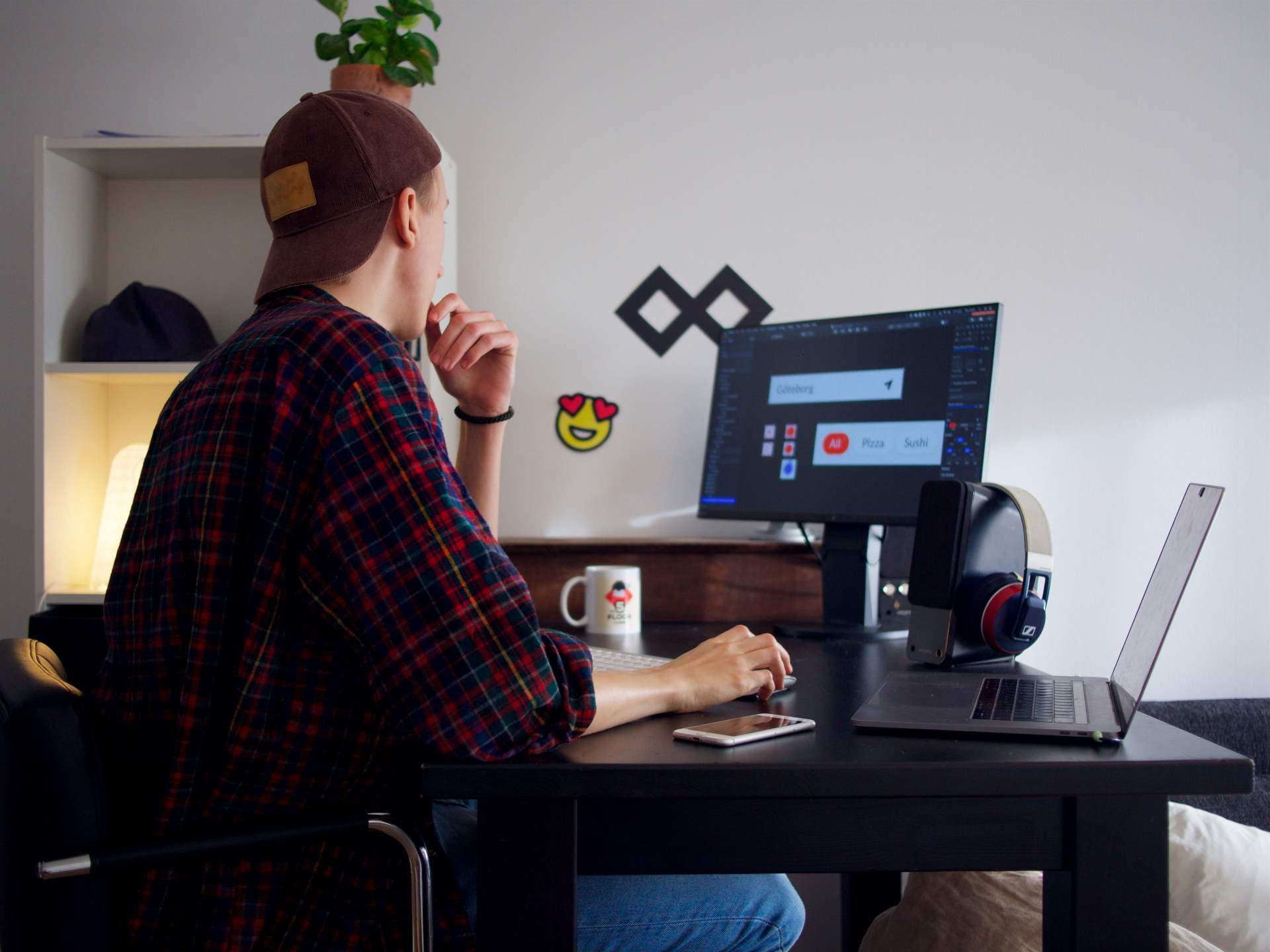 Pourquoi faire appel à un développeur WordPress freelance sur mesure ?